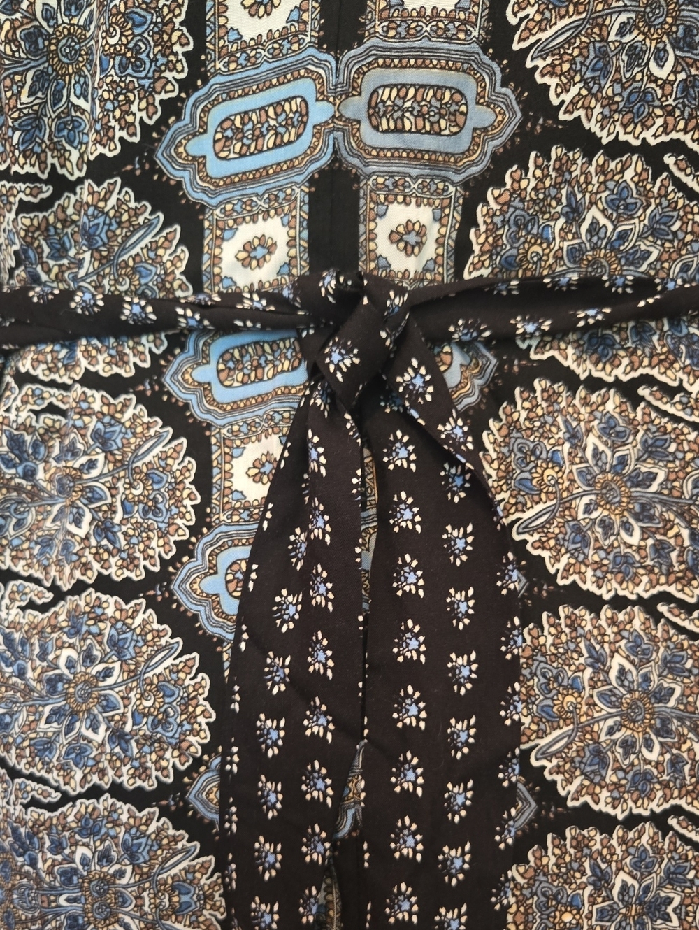 Umgee Black Tunic or Dress with Blue and Cream Paisley Pattern - Picture 2 of 9